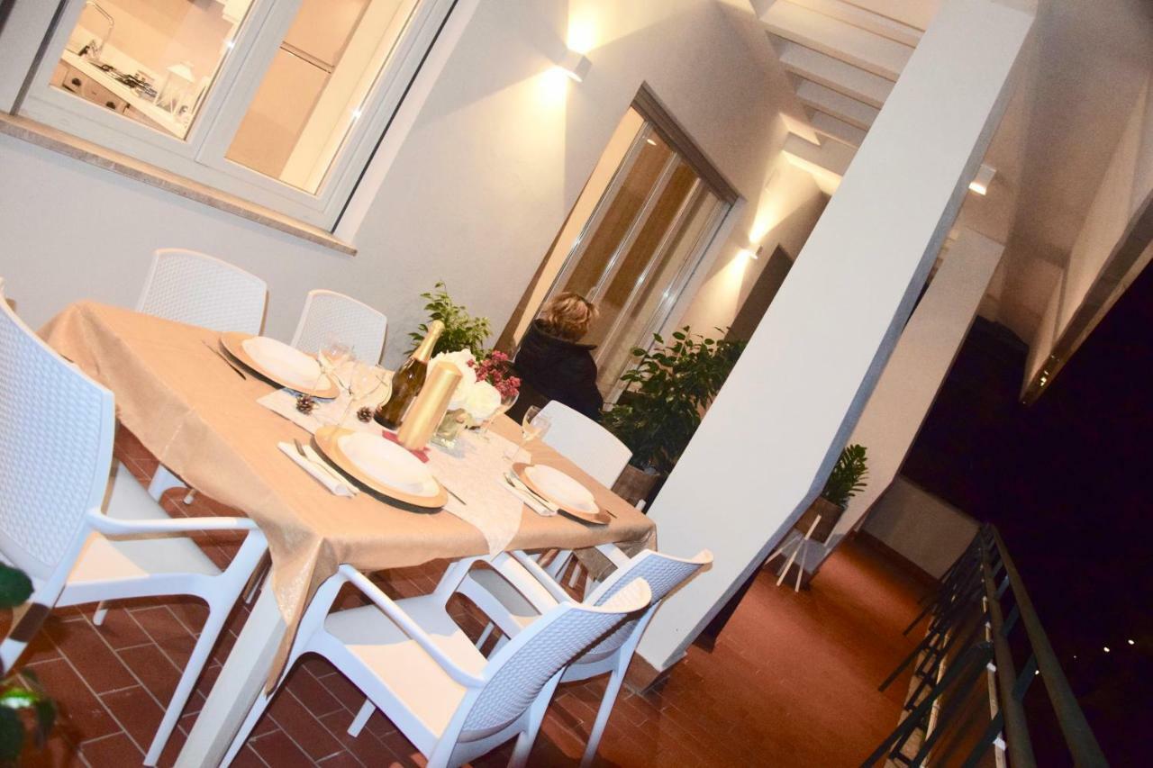 Terrazza San Giovanni Apartment Roma Dış mekan fotoğraf