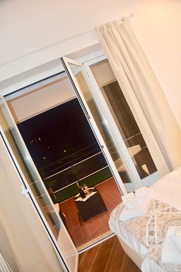 Terrazza San Giovanni Apartment Roma Dış mekan fotoğraf